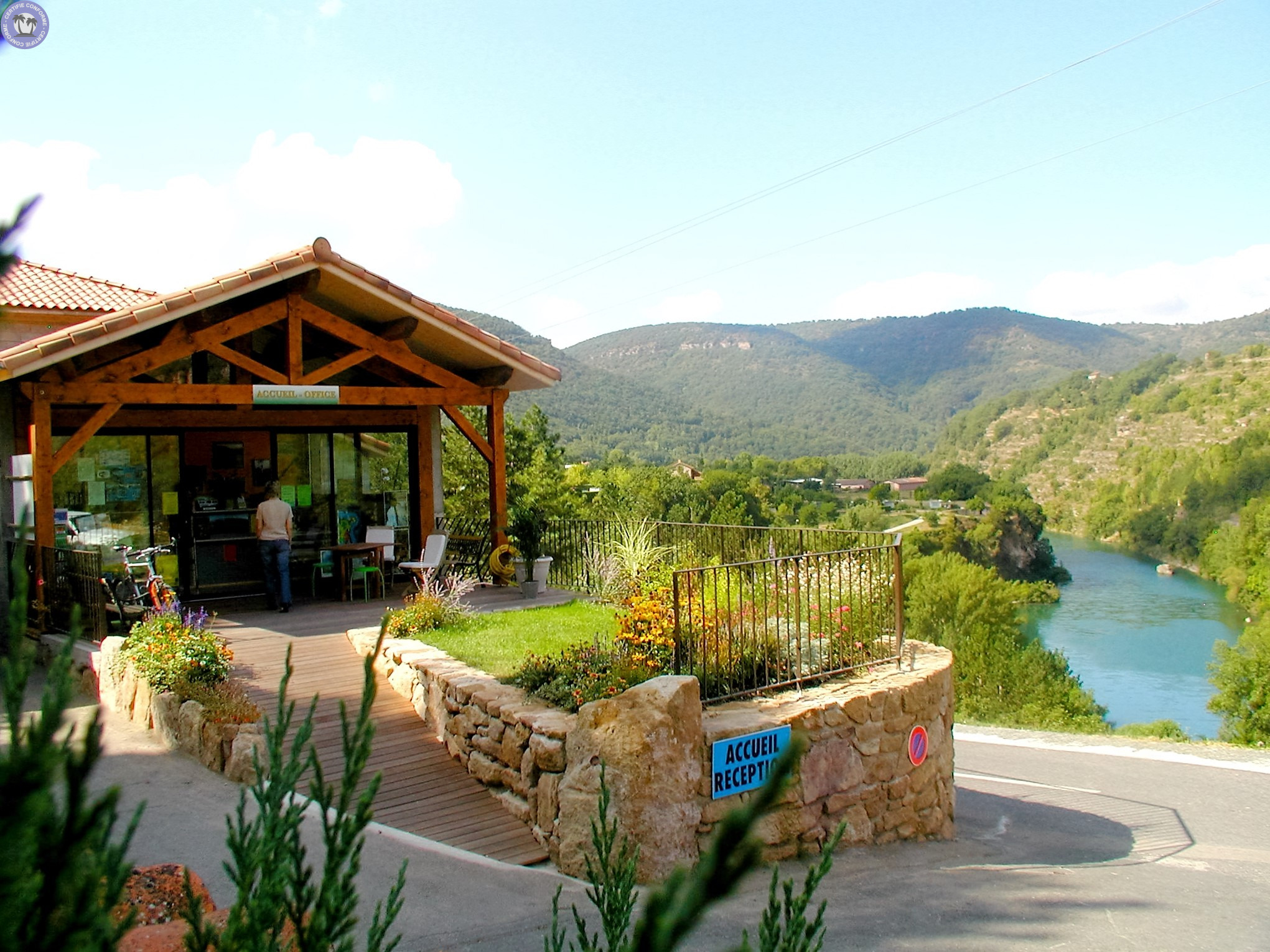 location-saisonniere-occitanie-aveyron-contact-camping-cascade-aveyron-com-com121419233052697075.jpg