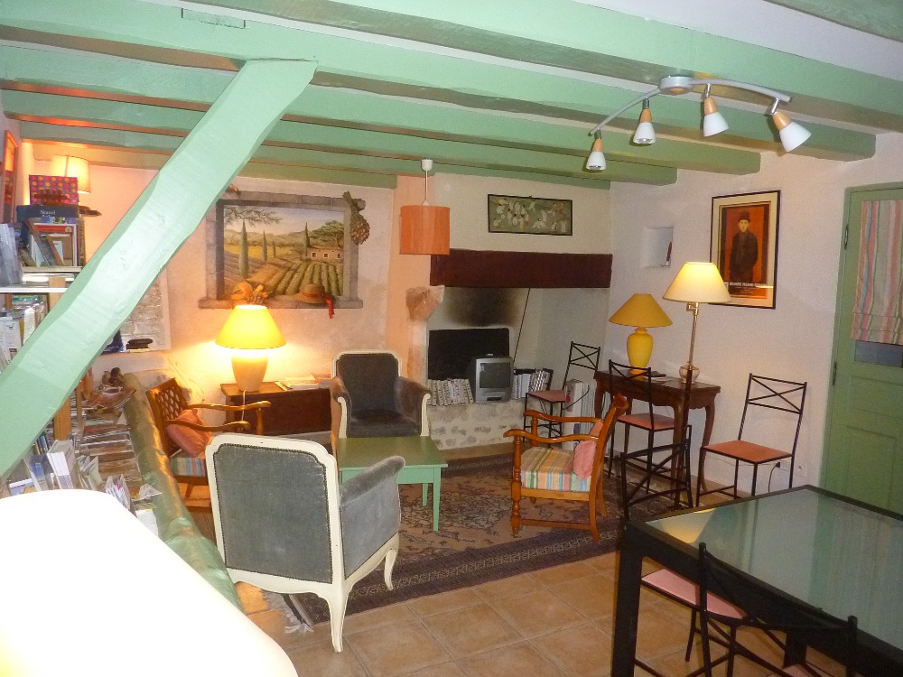 Gites-amp-Chambres-d-hotes-Auvergne-Rhone-Alpes-Ardeche-Chambre-d-hotes-de-Charme-LA-PACHA012223283843476263.jpg