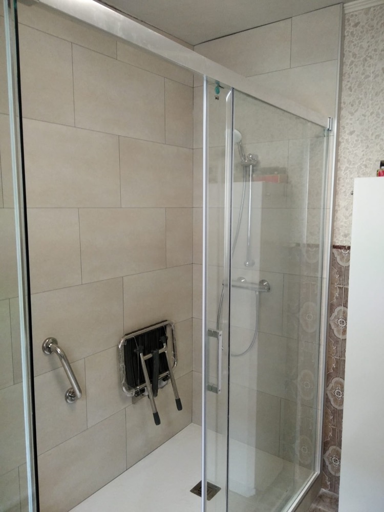 Amelioration-de-l-habitat-Grand-Est-Meuse-Installation-d-une-douche-securisee-securisee071521254546505879.jpeg