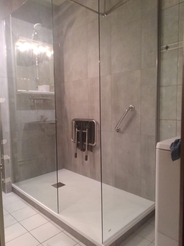 Amelioration-de-l-habitat-Grand-Est-Meuse-Installation-d-une-douche-securisee-securisee5154143466670727477.jpeg