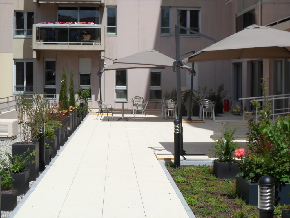 residences-seniors-auvergne-rhone-alpes-rhone-t-1-bis-en-residence-services-seniors-seniors46921343738546176.jpg